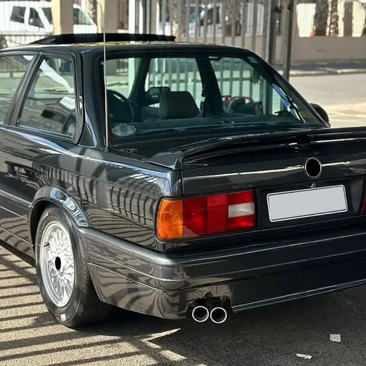 M TECH 2 спойлер за BMW E30 5