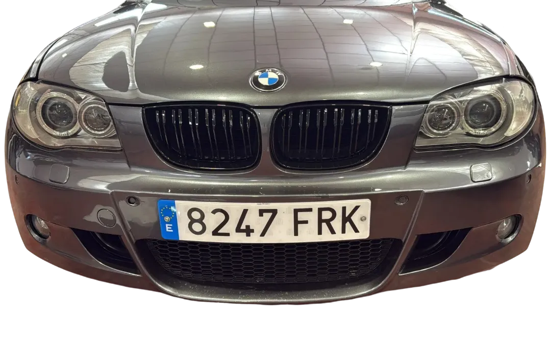 Черни двойни Бъбреци за BMW E81 E82 E87 E88 pre LCI 3